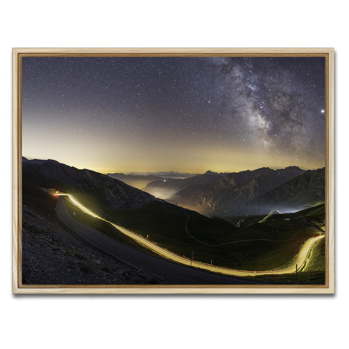 AUTO-MOCKUP WHITE | Agnel Pass | 1 Piece | Natural Framed Canvas | group=4x3