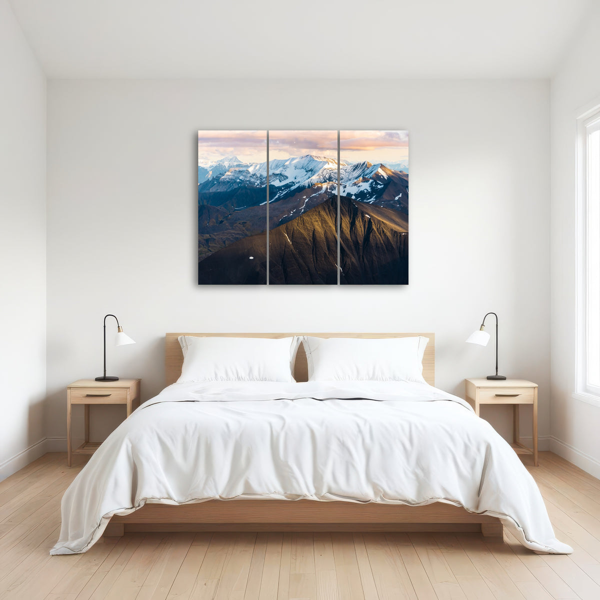 AUTO-MOCKUP ROOM | Alaskan Mountains