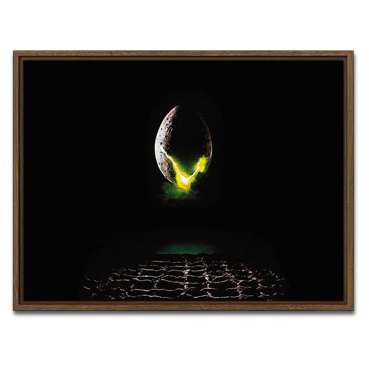 AUTO-MOCKUP WHITE | Alien | 1 Piece | Walnut Framed Canvas | group=4x3