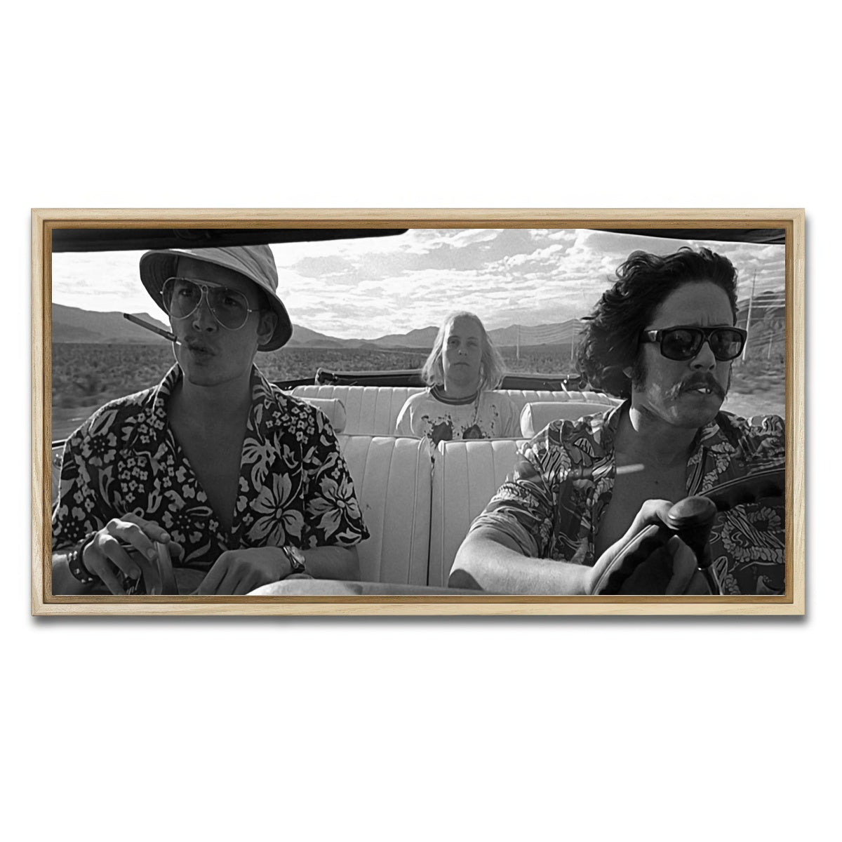AUTO-MOCKUP WHITE | Bat Country | 1 Piece | Natural Framed Canvas | group=2x1