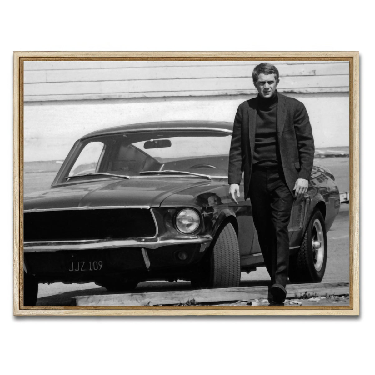 AUTO-MOCKUP WHITE | Bullitt | 1 Piece | Natural Framed Canvas | group=4x3