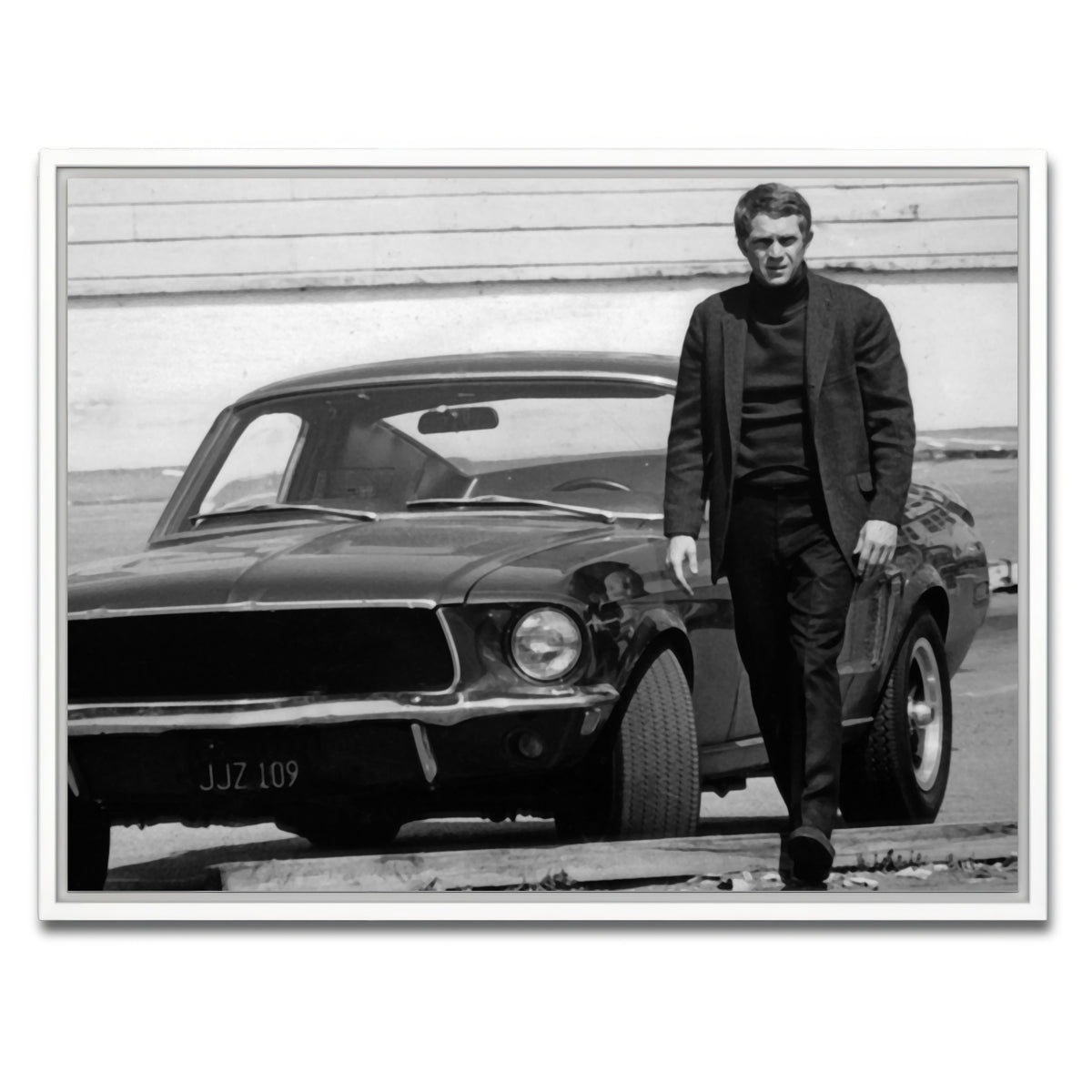AUTO-MOCKUP WHITE | Bullitt | 1 Piece | White Framed Canvas | group=4x3