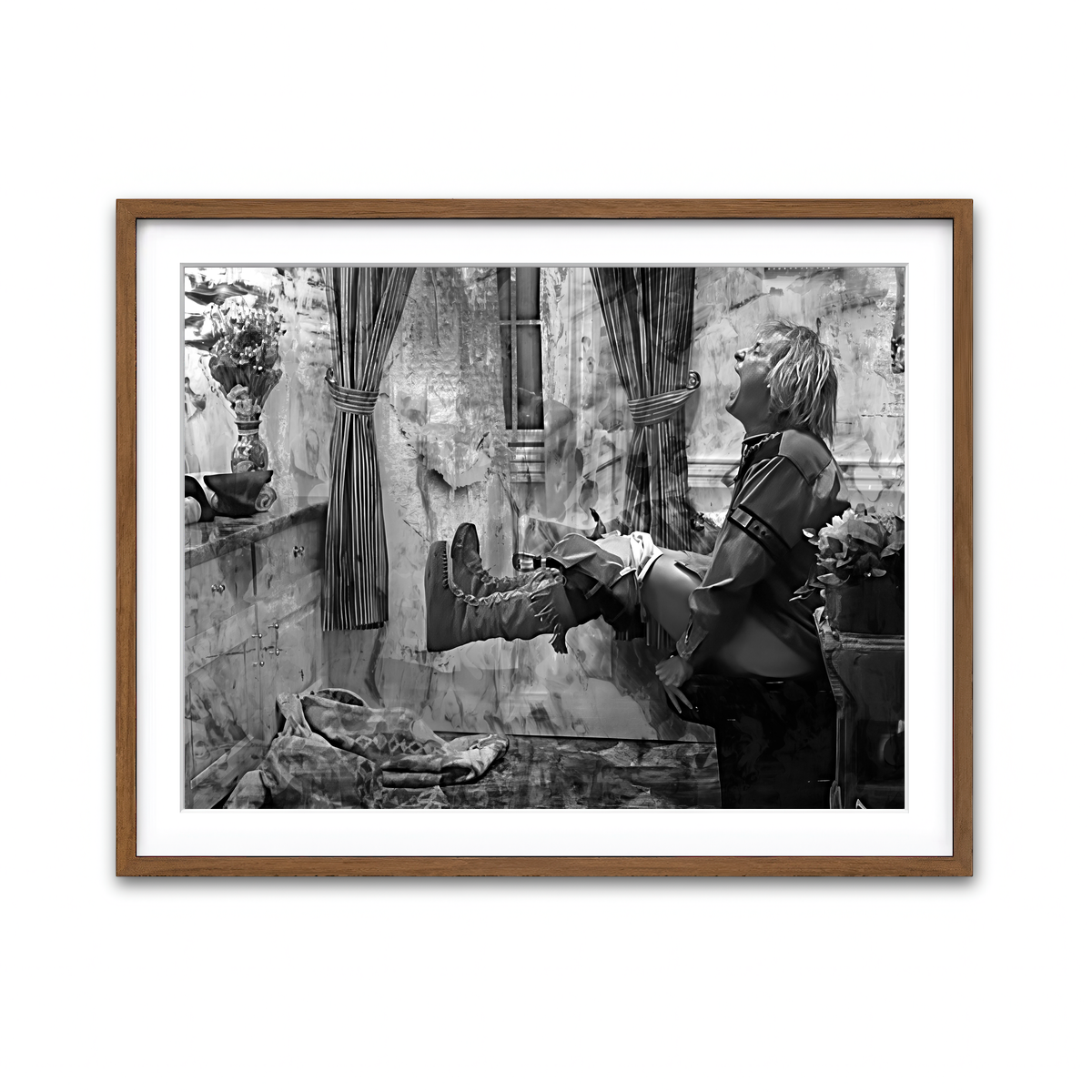 AUTO-MOCKUP WHITE | Dumb & Dumber Bathroom Decor Grayscale | 1 Piece | Walnut Framed Print | group=4x3