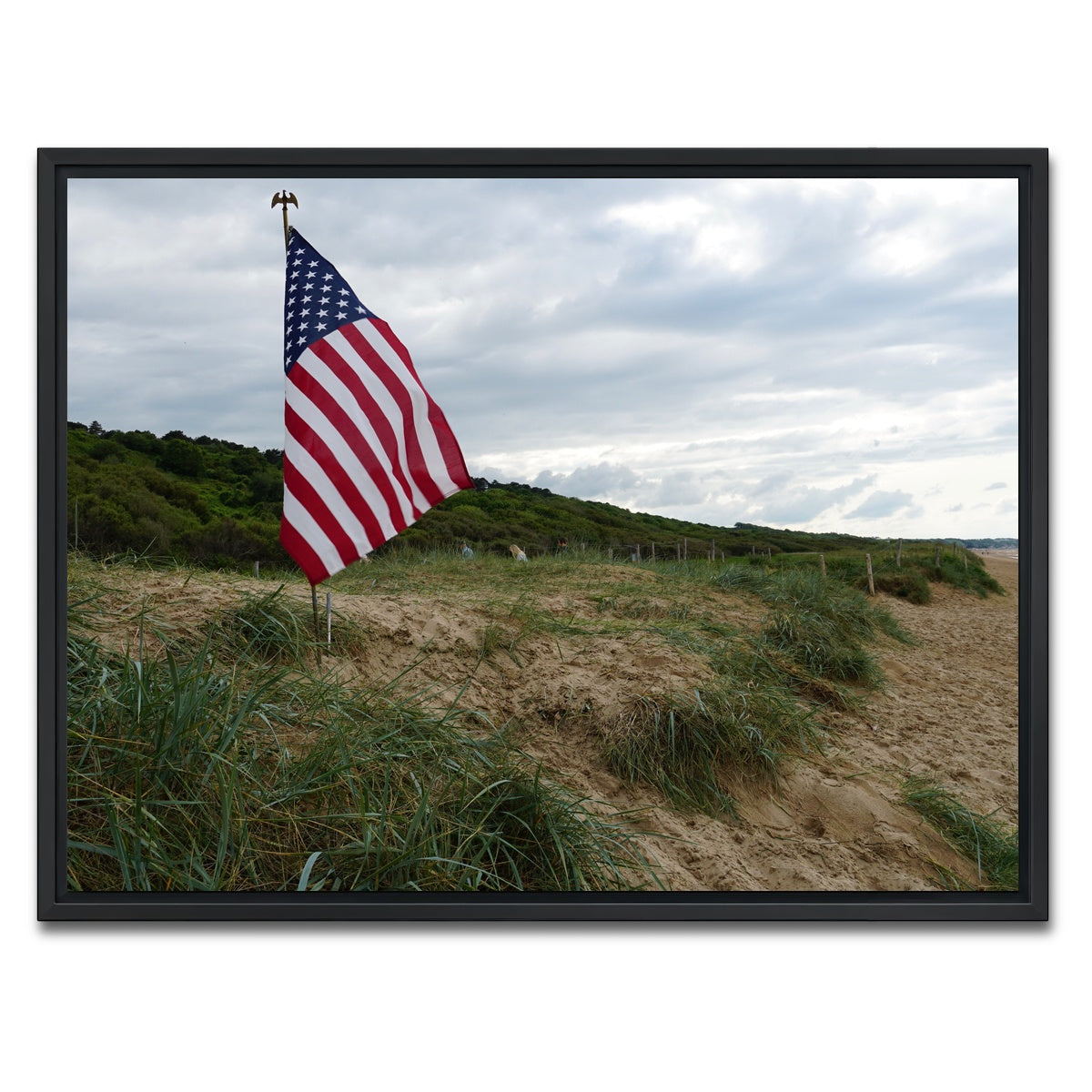 AUTO-MOCKUP WHITE | Flag On Omaha Beach | 1 Piece | Black Framed Canvas | group=4x3