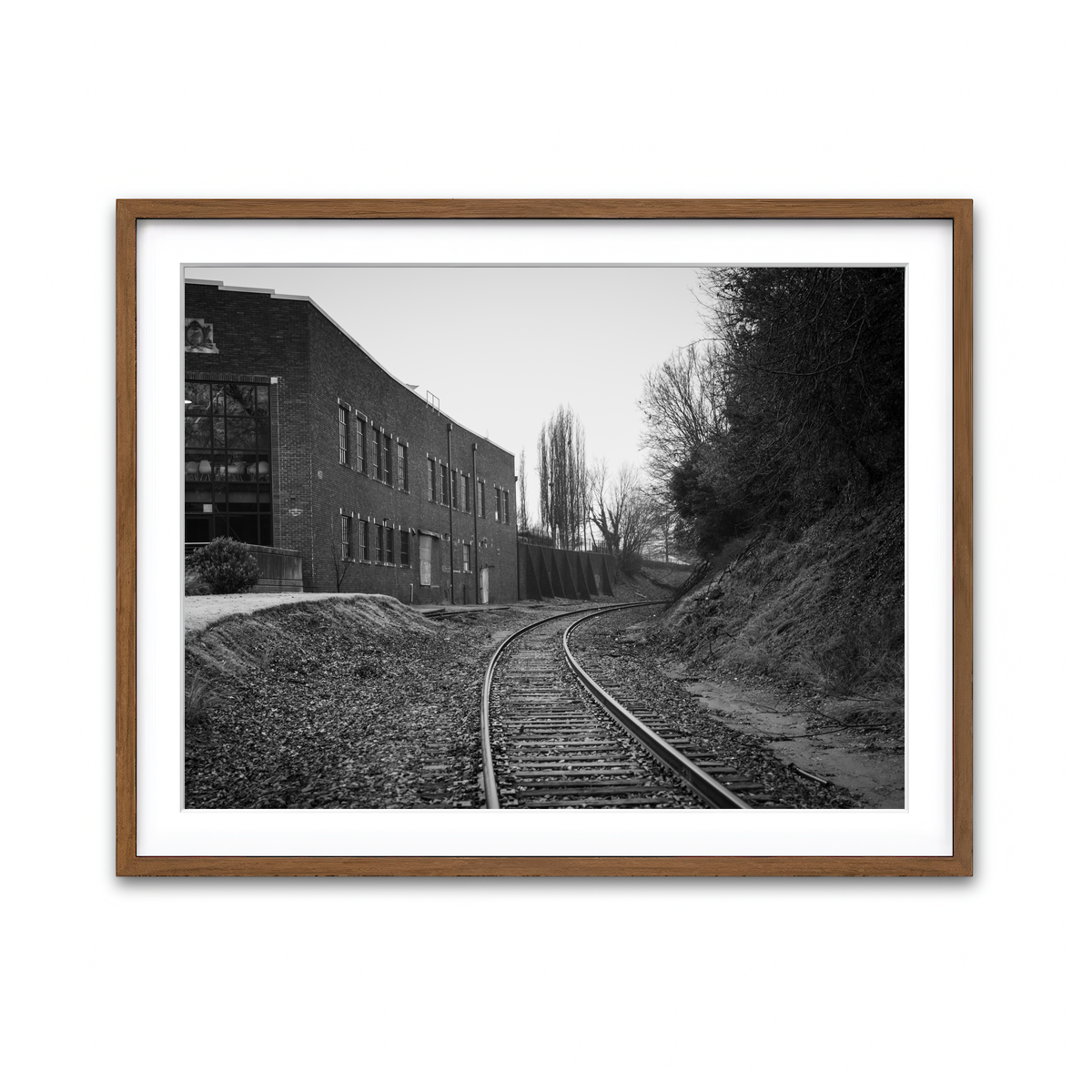 AUTO-MOCKUP WHITE | Greenville South Carolina Tracks | 1 Piece | Walnut Framed Print | group=4x3