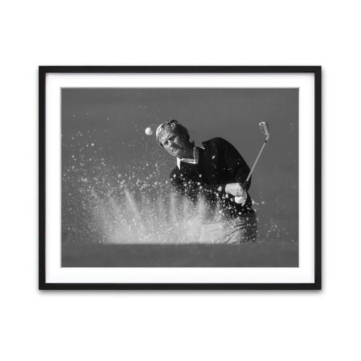 AUTO-MOCKUP WHITE | Jack Nicklaus Grayscale | 1 Piece | Black Framed Print | group=4x3