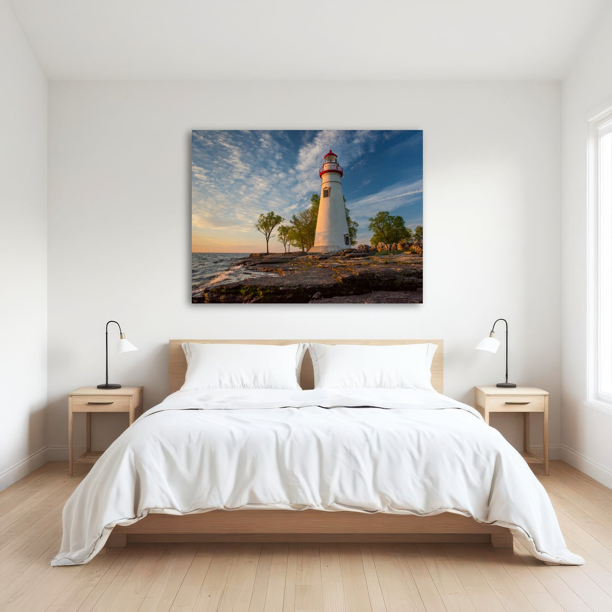 AUTO-MOCKUP ROOM | Marblehead Lighthouse