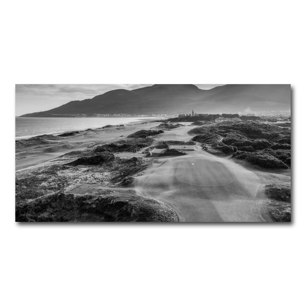 AUTO-MOCKUP WHITE | Royal County Down Grayscale | 1 Piece | Gallery Wrap Canvas | group=2x1