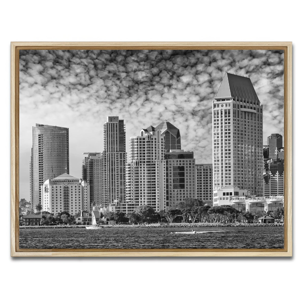 AUTO-MOCKUP WHITE | SAN DIEGO Monochrome Skyline | 1 Piece | Natural Framed Canvas | group=4x3