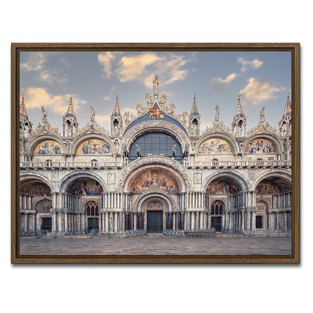 AUTO-MOCKUP WHITE | St Marks Basilica | 1 Piece | Walnut Framed Canvas | group=4x3