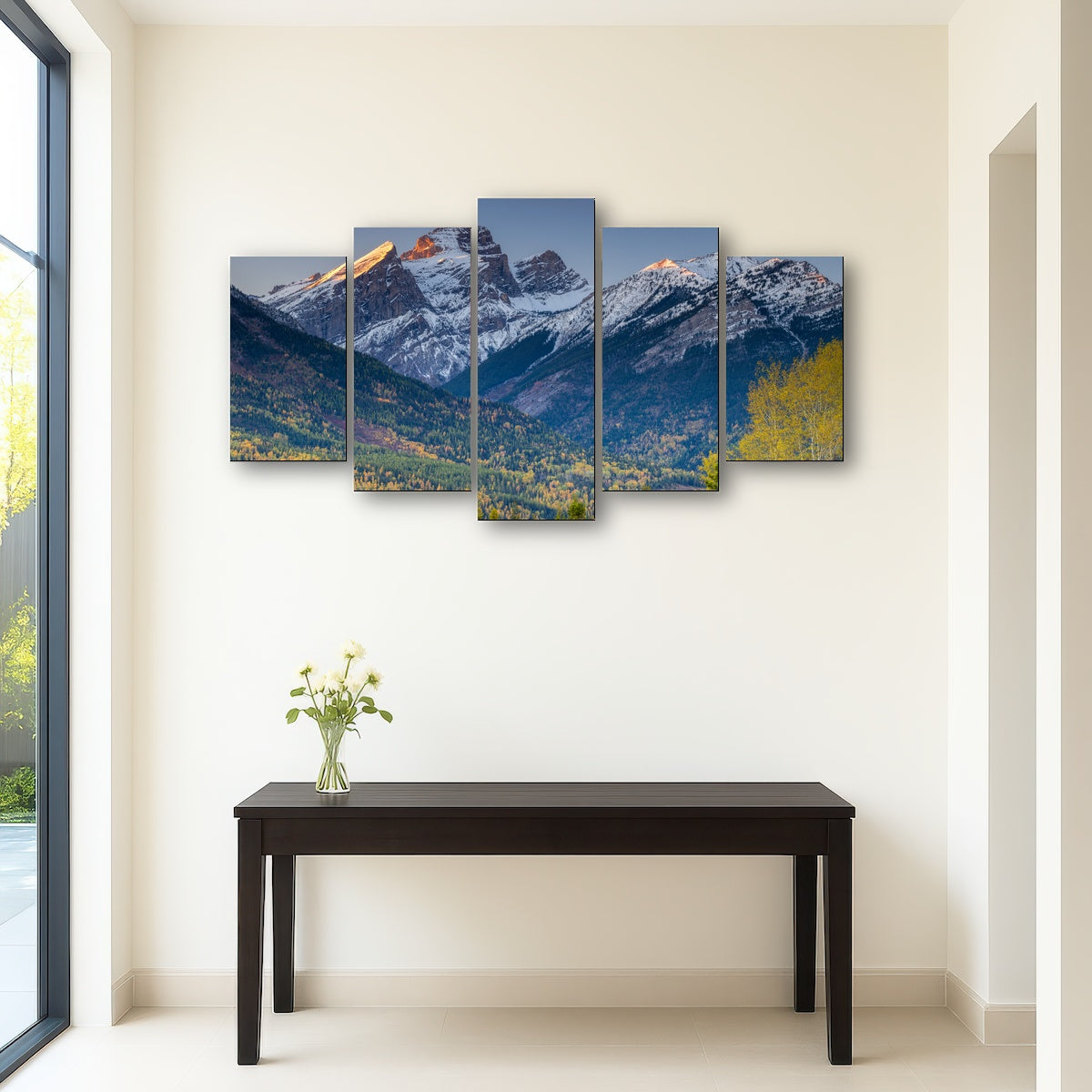 AUTO-MOCKUP ROOM | Three Sisters