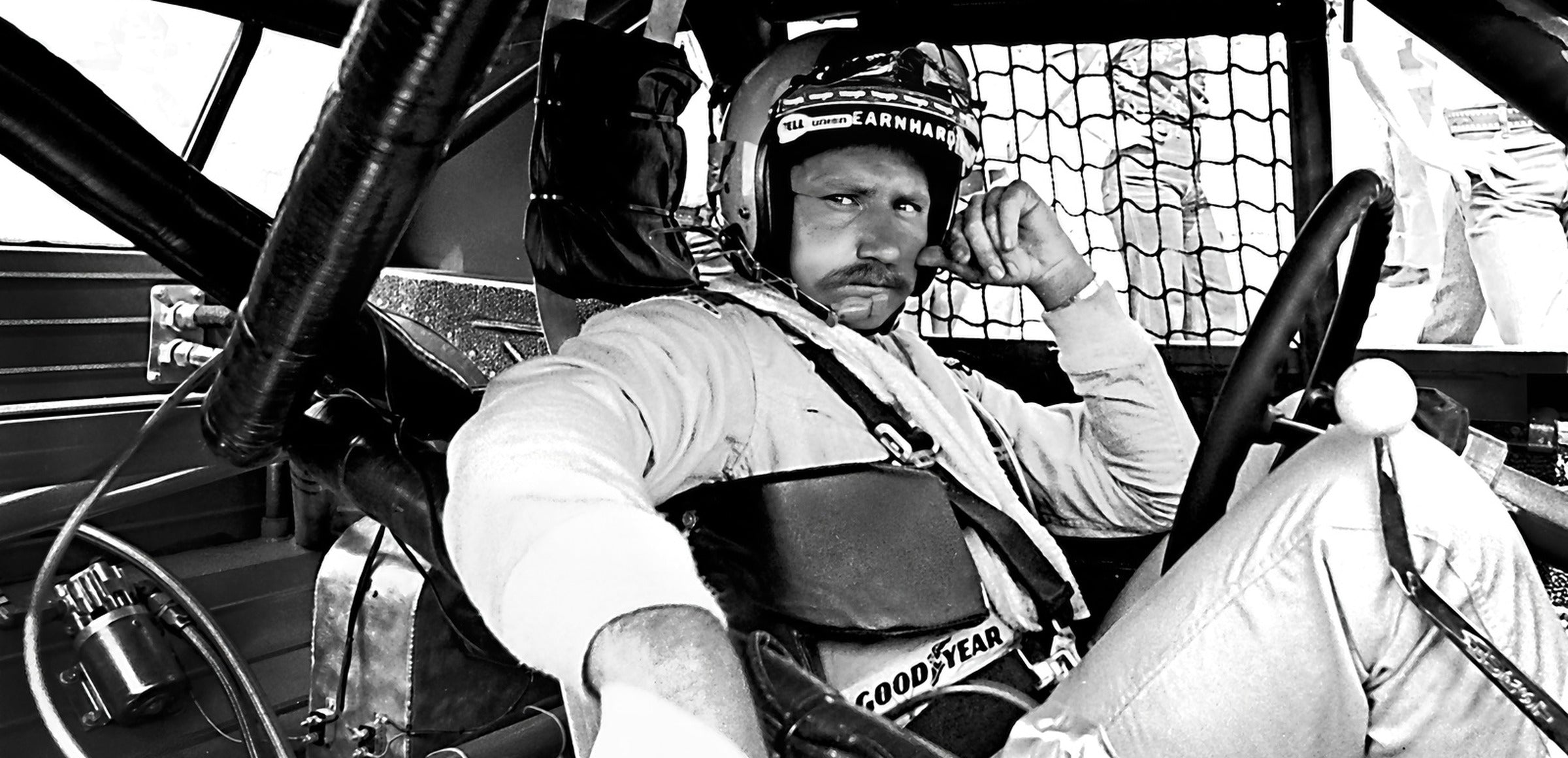 Cars collection hero - Dale Earnhardt