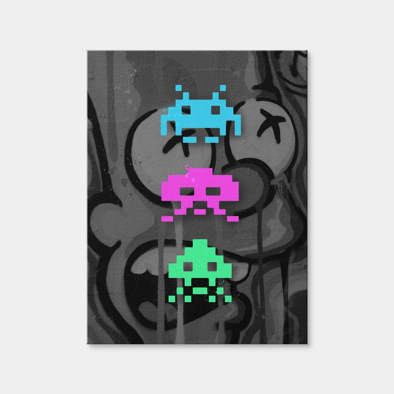 AUTO-MOCKUP WHITE | 3 Space Invaders Graffiti | 1 Piece | Gallery Wrap Canvas | group=3x4