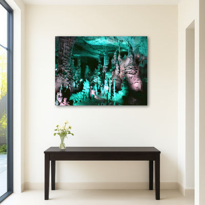 AUTO-MOCKUP ROOM | Cathedral Caverns