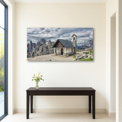 AUTO-MOCKUP ROOM | Chapel In The Dolomites