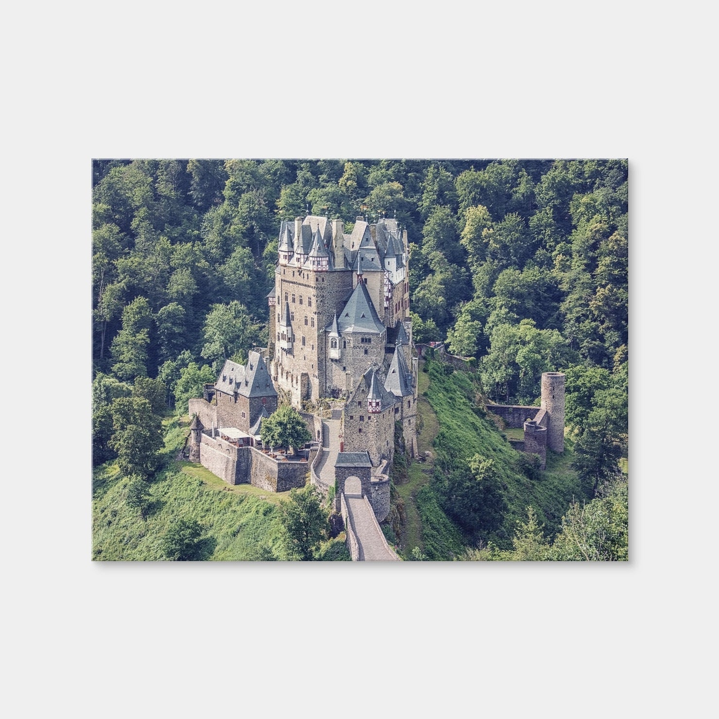 AUTO-MOCKUP WHITE | Eltz Castle | 1 Piece | Gallery Wrap Canvas | group=4x3