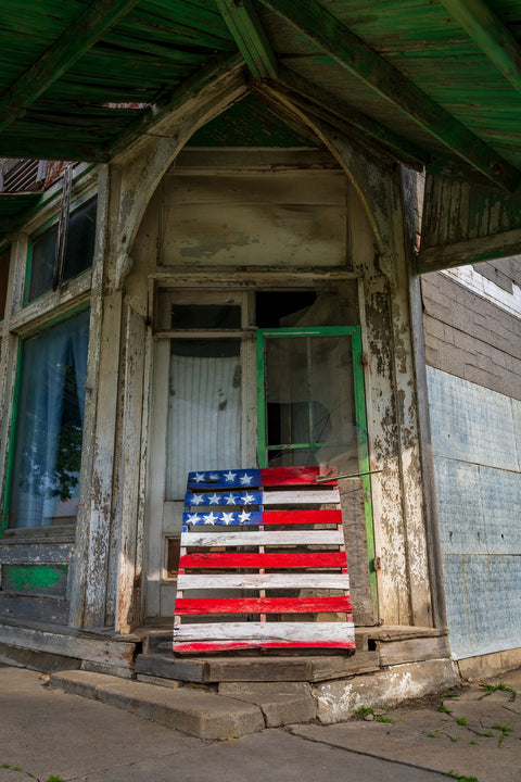 Faded Glory - I hear America singing Wall Art