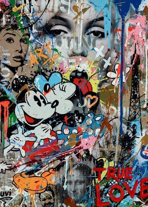 Hugs From Minnie Wall Art