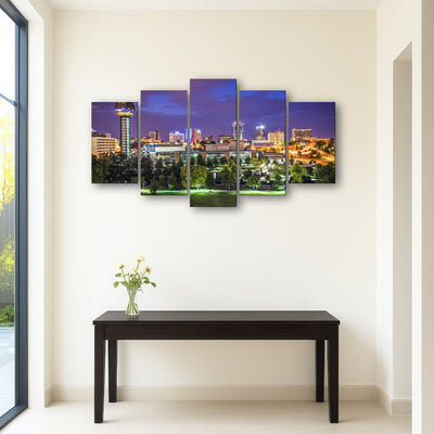 AUTO-MOCKUP ROOM | Knoxville Downtown