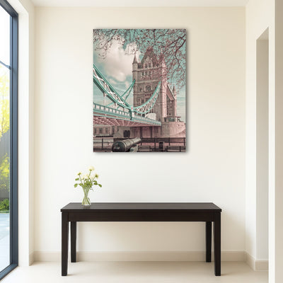 AUTO-MOCKUP ROOM | LONDON Tower Bridge in Detail