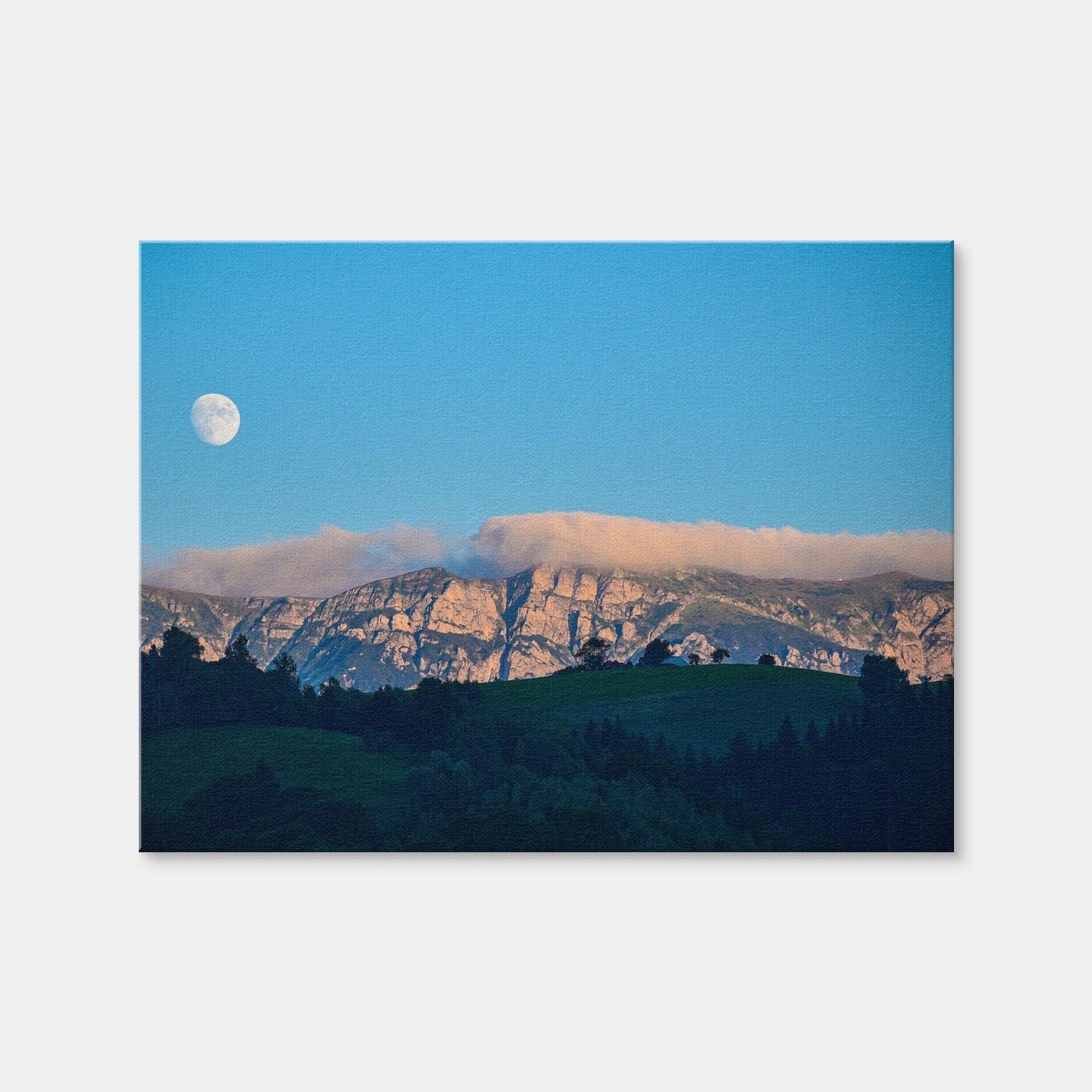 AUTO-MOCKUP WHITE | Moeciu de Jos Romania 1 | 1 Piece | Gallery Wrap Canvas | group=4x3
