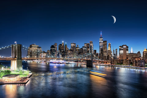 Moonrise In New York Wall Art