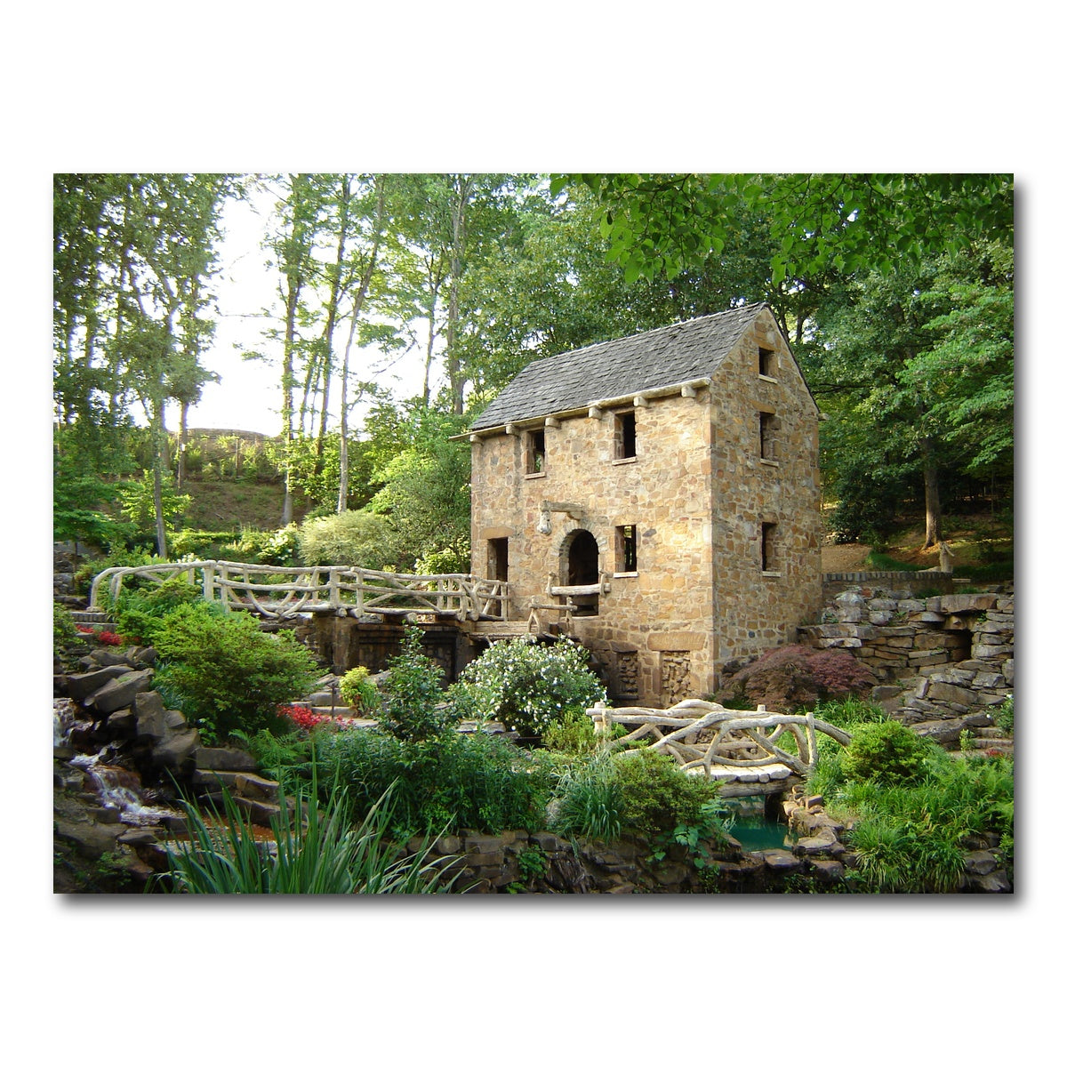 AUTO-MOCKUP WHITE | Old Mill Canvas | 1 Piece | Gallery Wrap Canvas | group=4x3