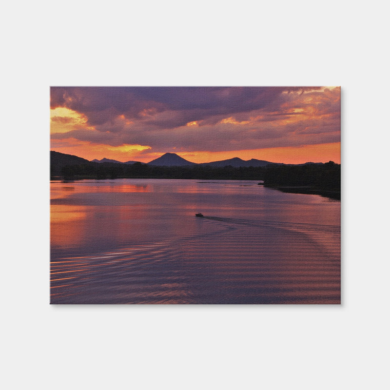 AUTO-MOCKUP WHITE | Pinnacle Mountain | 1 Piece | Gallery Wrap | group=4x3