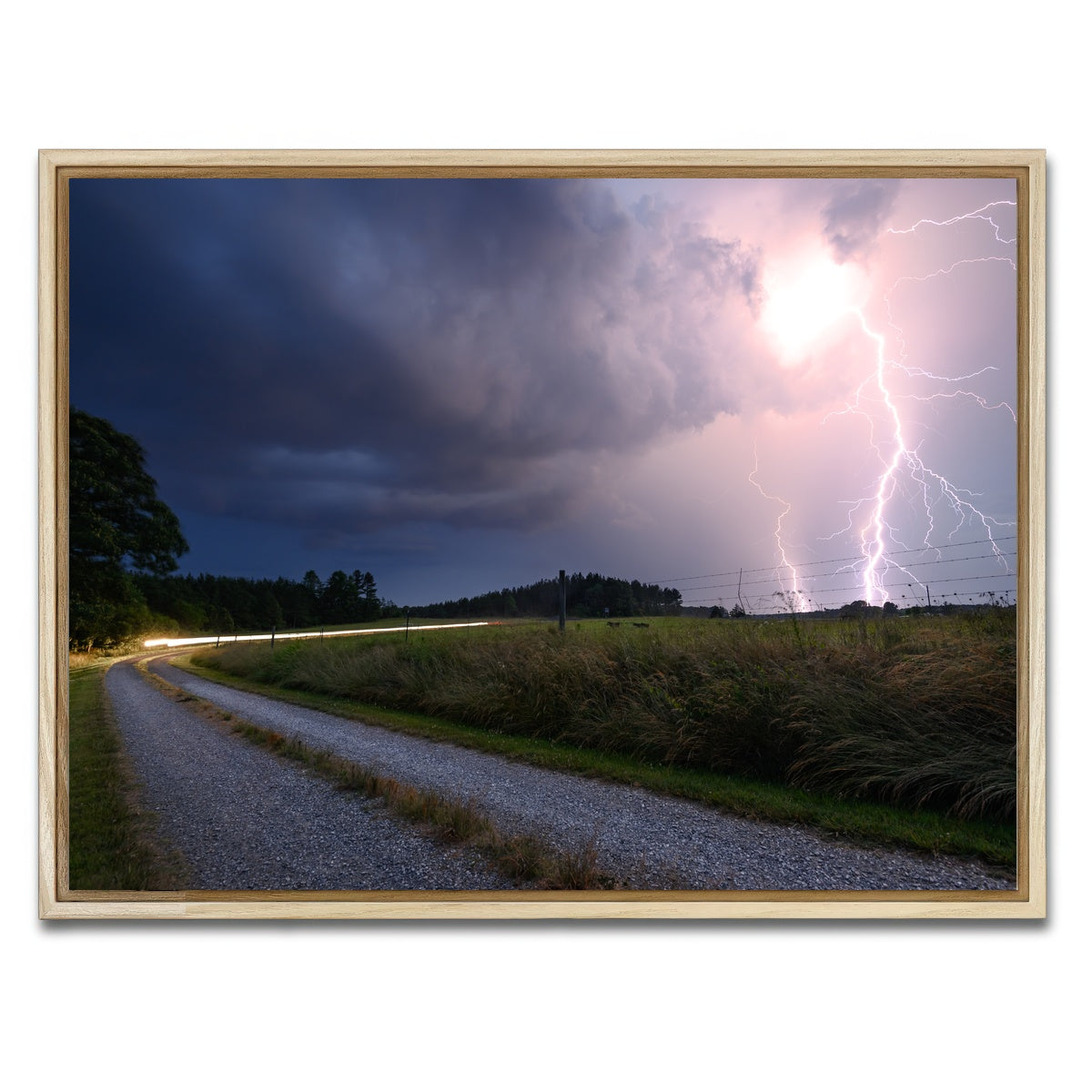 AUTO-MOCKUP WHITE | Purple Strike | 1 Piece | Natural Framed Canvas | group=4x3