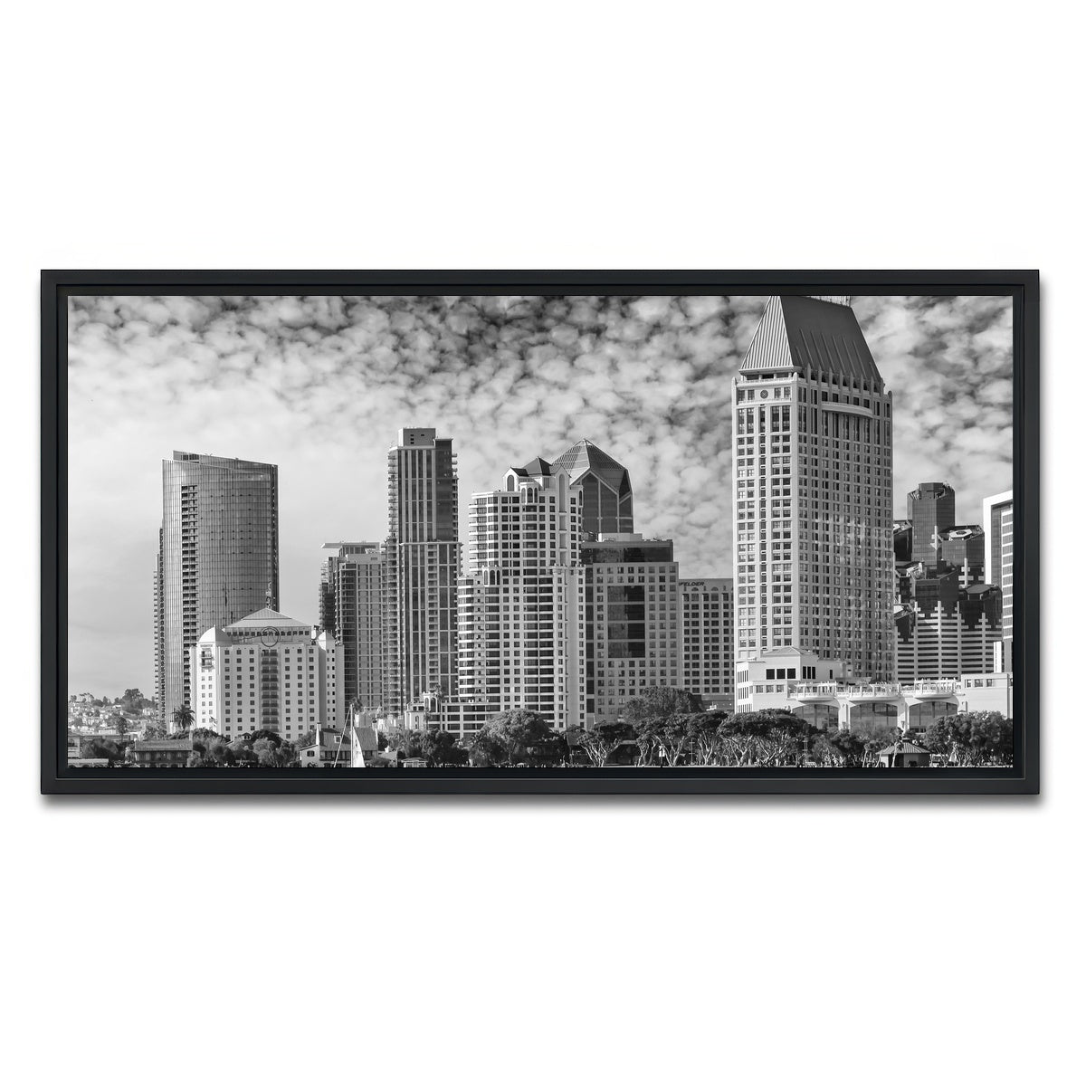 AUTO-MOCKUP WHITE | SAN DIEGO Monochrome Skyline | 1 Piece | Black Framed Canvas | group=2x1