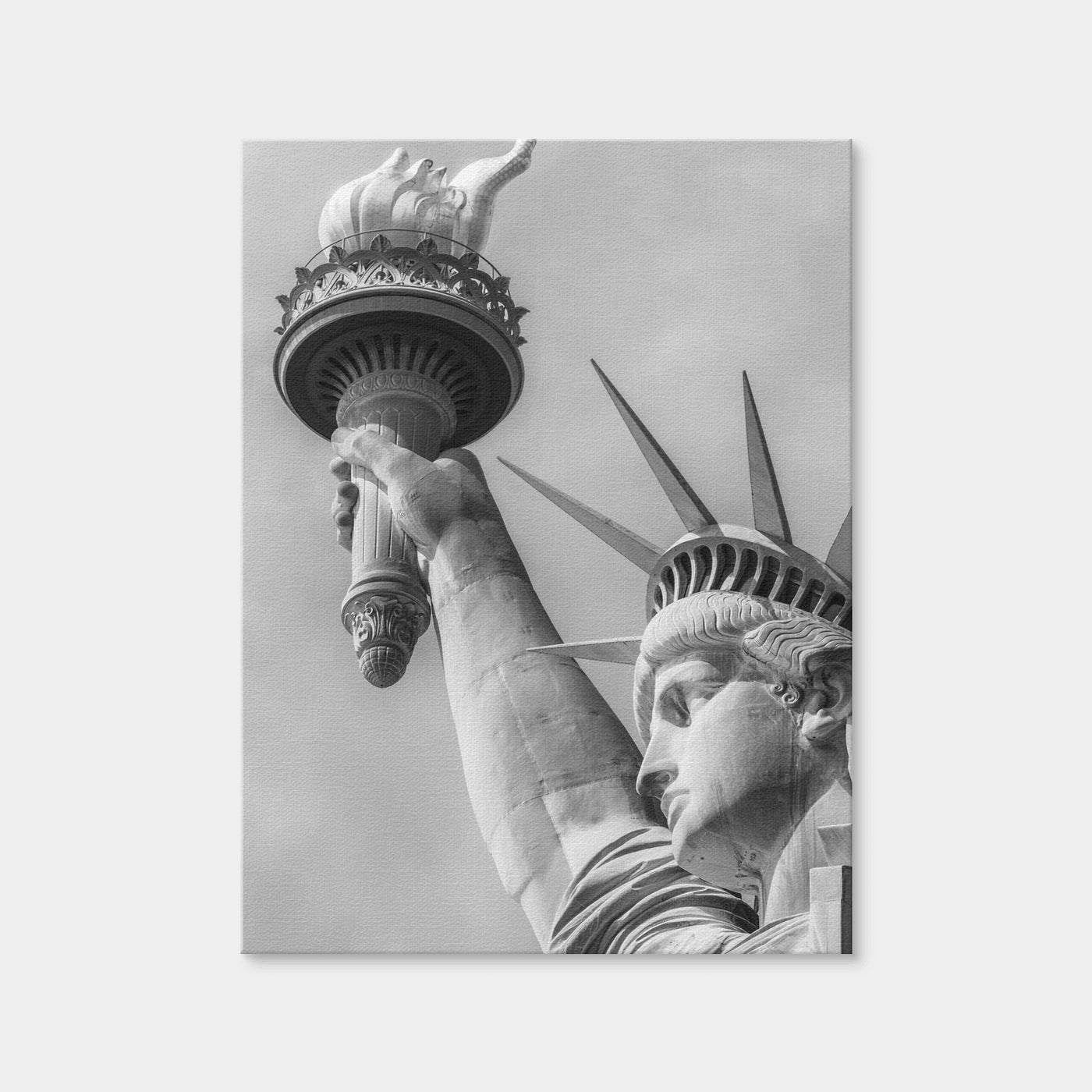 AUTO-MOCKUP WHITE | Statue Of Liberty Closeup | 1 Piece | Gallery Wrap | group=3x4