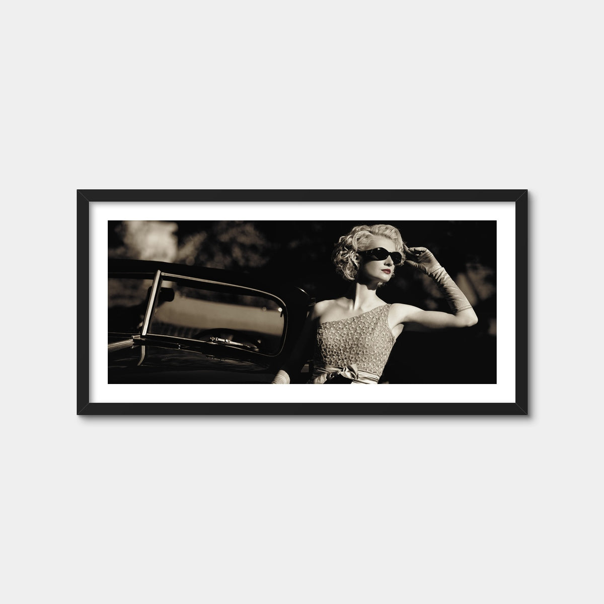 AUTO-MOCKUP WHITE | Woman and Retro Car | 1 Piece | Black Framed Print | group=2x1