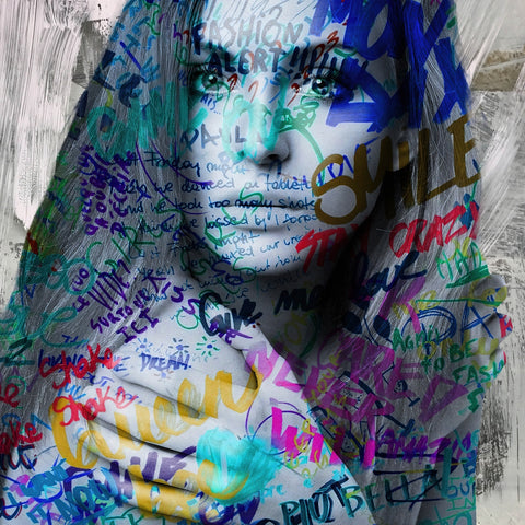 fashion alert Wall Art